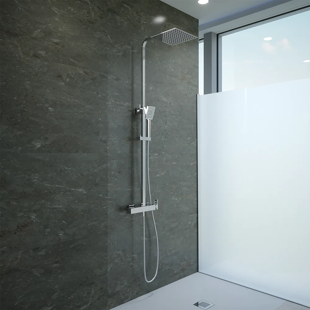 Colonna doccia squadrata cromata con miscelatore meccanico | Mosa