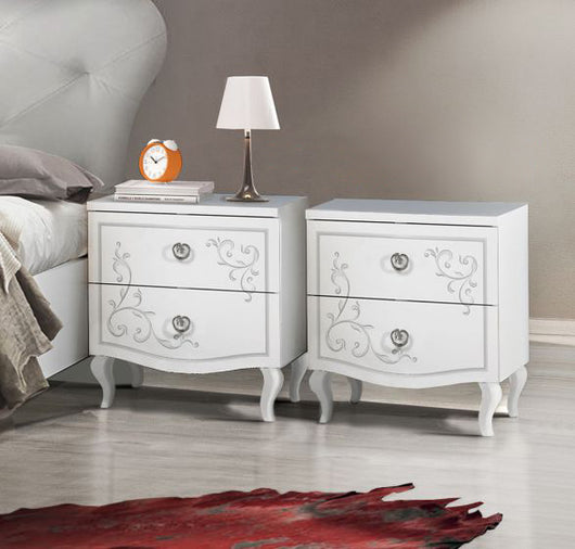 Comodini con 2 cassetti e serigrafia argentata in finitura bianco ZLCSWEECOM-2           