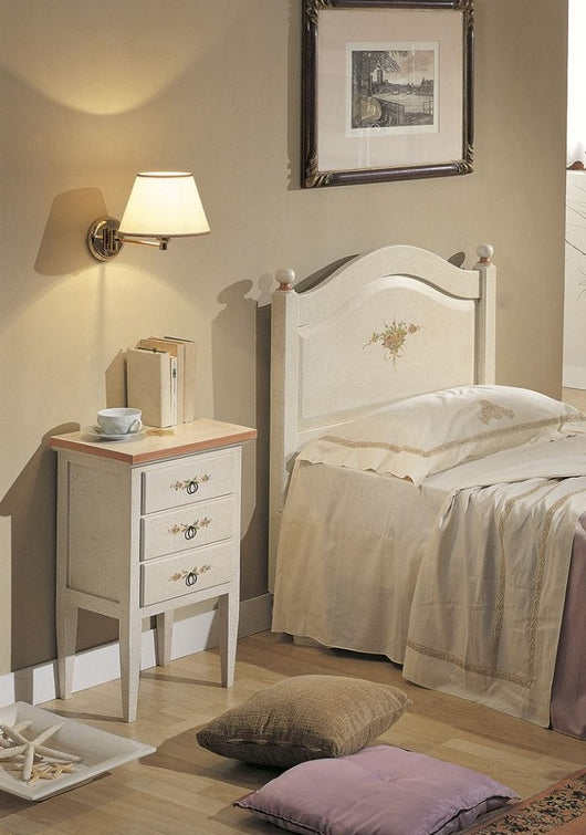 Comodino 3 cassetti bianco filo rosa in legno