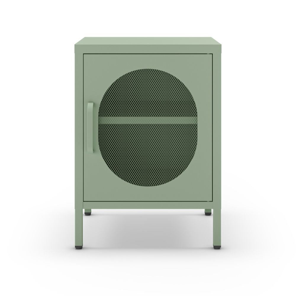 Comodino in metallo Diora verde menta con anta reticolata – Design industriale, anima versatile