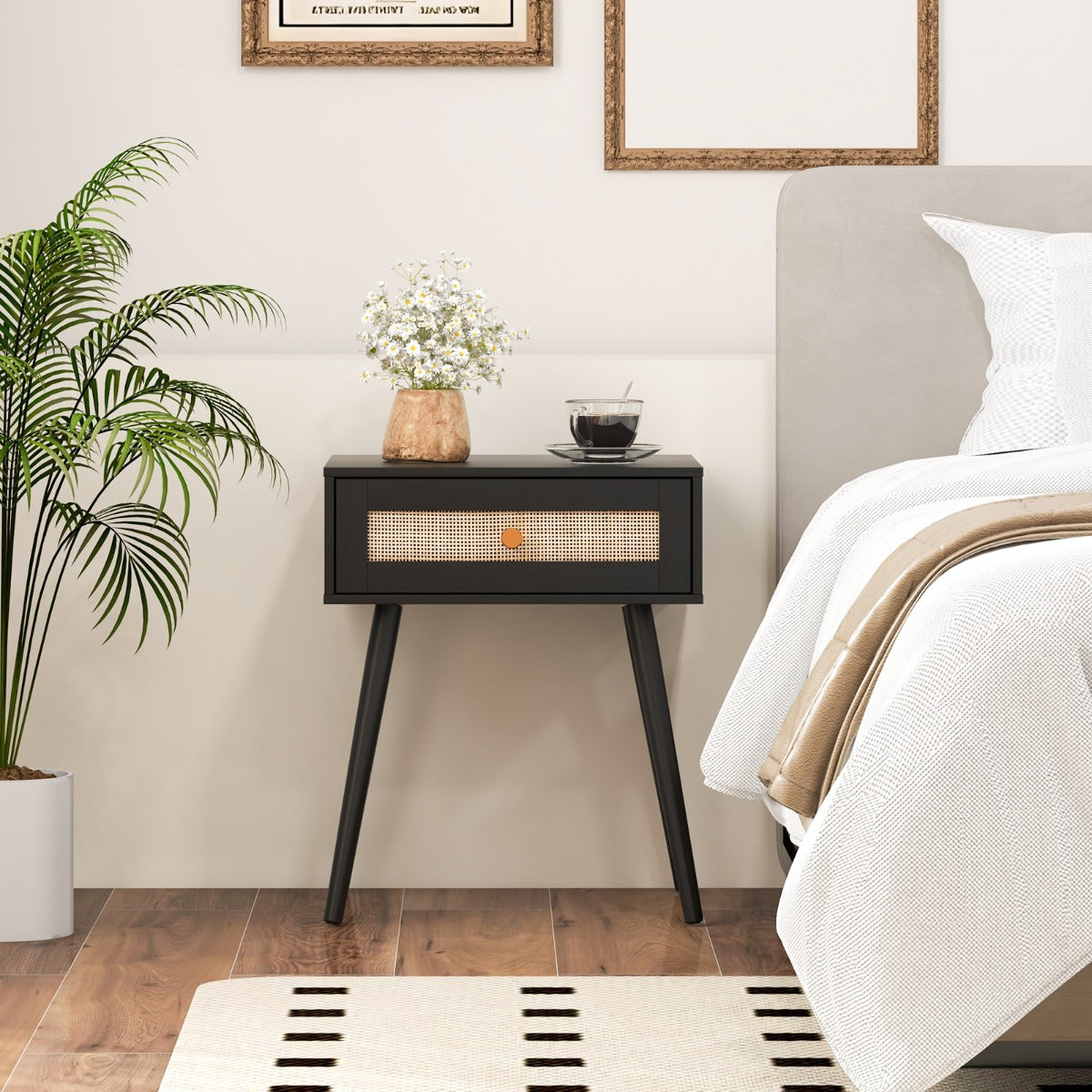 Comodino in rattan con spazio di stoccaggio, Comodino con cassetto e gambe in legno massello Nero-Comodini