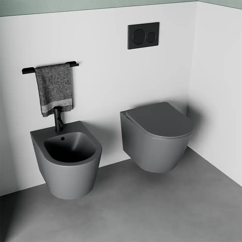 Sanitari sospesi in ceramica rimless grigio opaco: vaso, bidet e copriwc soft-close | Vienna