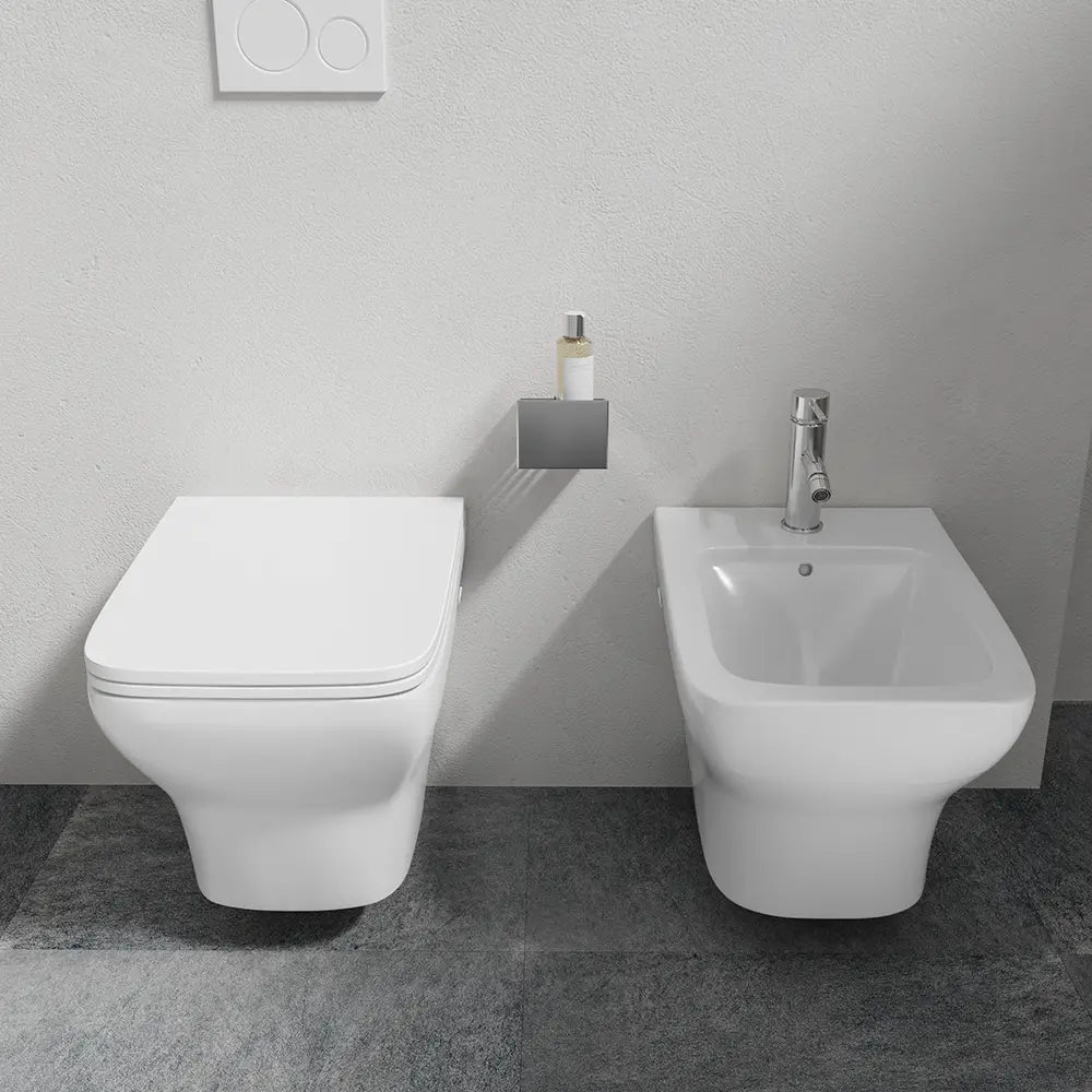 Coppia di sanitari sospesi rimless in ceramica bianca: vaso bidet e copriwc soft-close | Havana