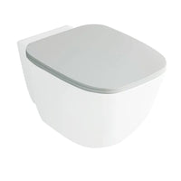 Coppia sanitari filomuro Rak serie One in ceramica con copriwc soft-close