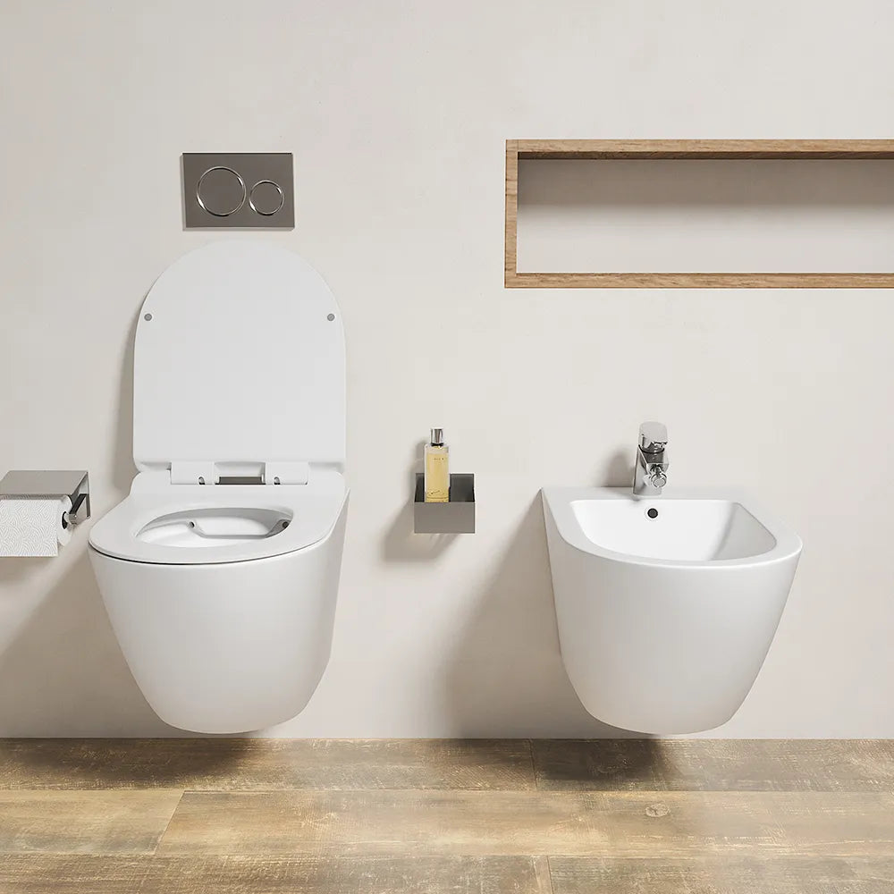 Sanitari sospesi in ceramica bianco opaco rimless sedile con chiusura rallentata | Parigi
