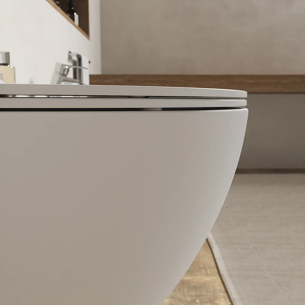 Sanitari sospesi in ceramica bianco opaco rimless sedile con chiusura rallentata | Parigi