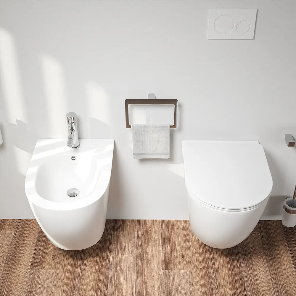 Coppia di sanitari sospesi in ceramica bianco opaco vaso rimless con copriwc soft-close e bidet | Europa Small