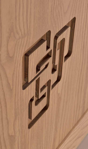 Credenza frassino  classico poro aperto 2 porte piedi in plexiglass  l.210 p.50 h.90