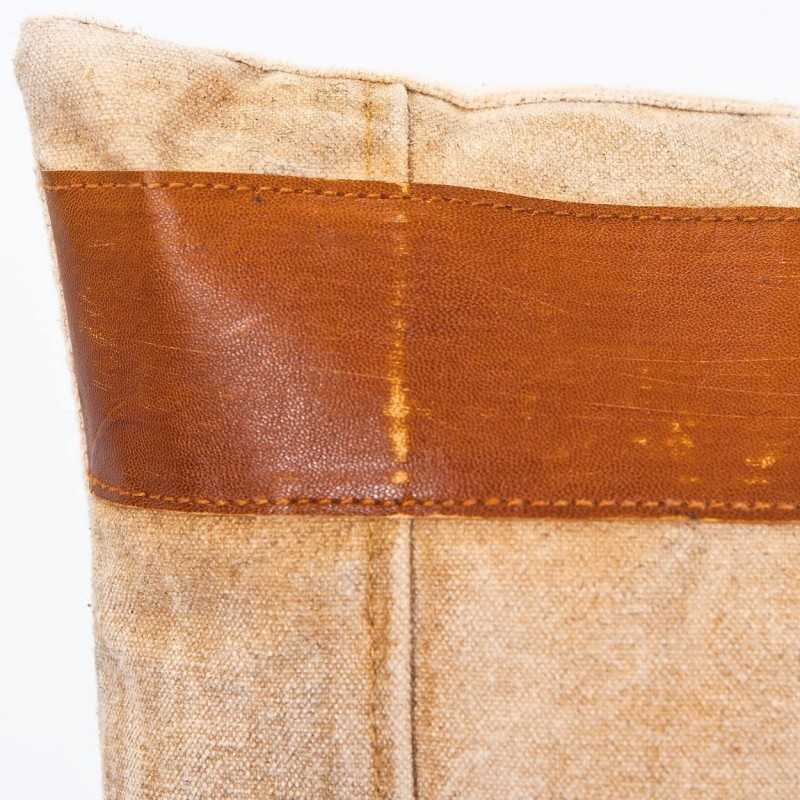 Cuscino Inter Link color Beige dim. 45x45x12h