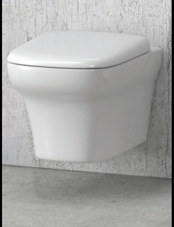 WC sospeso GRACE con sedile freno a ribalta