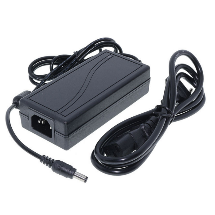 Alimentatore trasformatore universale stabilizzato 12v 24w plastica 2 ampere