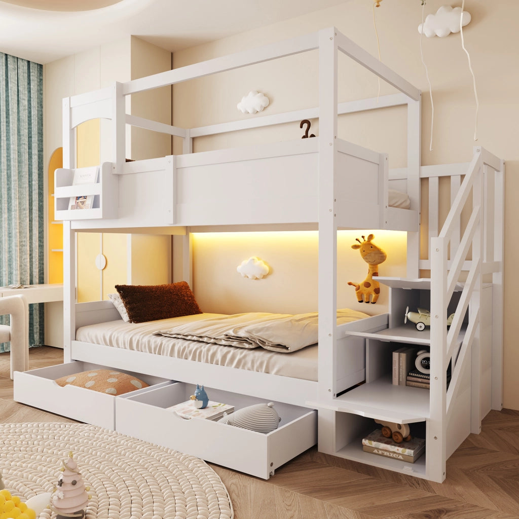 Letto a castello a casetta 90x200 cm con lavagna; 2 cassetti; mensole e scala contenitore; pino e MDF; bianco