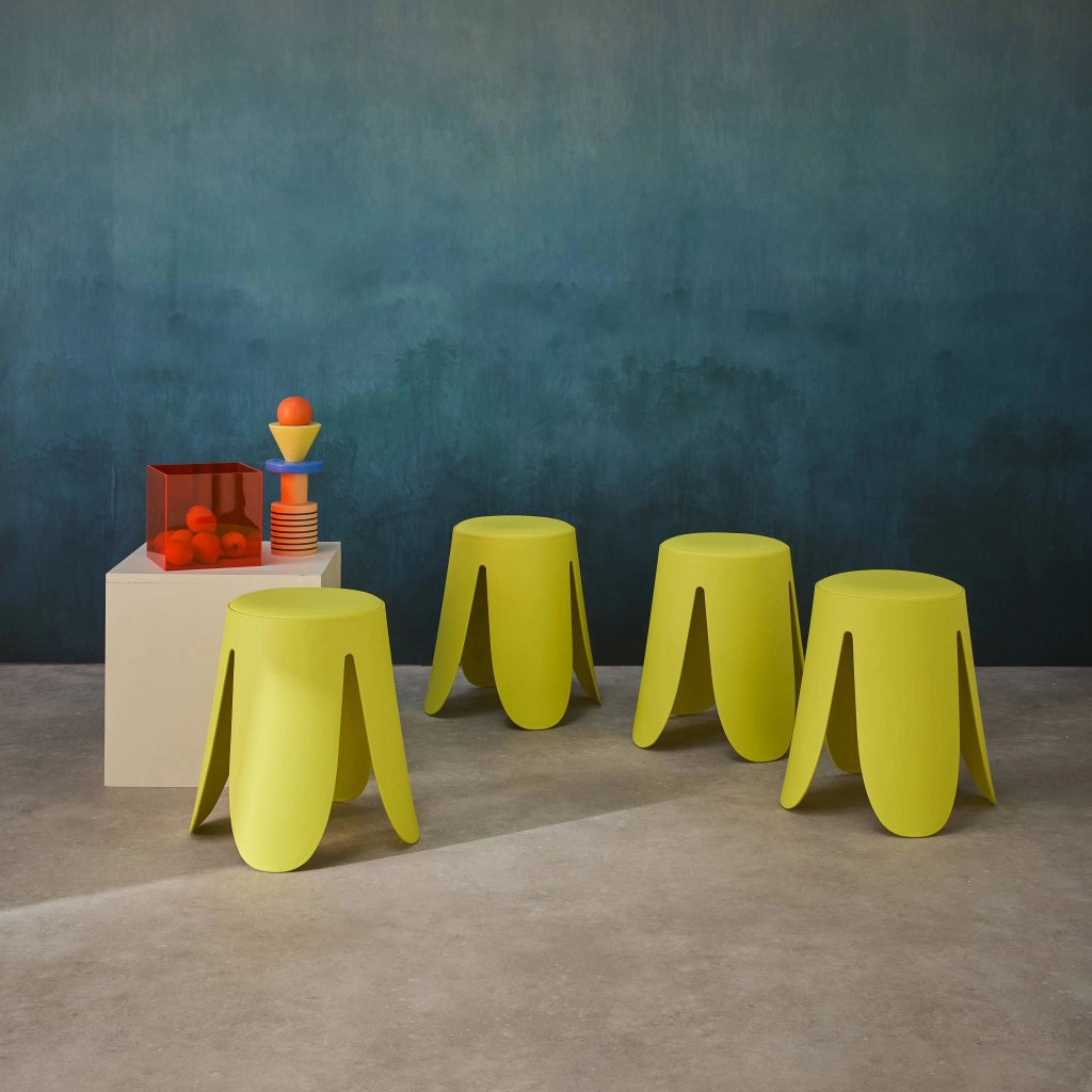 Set 4 sgabelli impilabili in ecopelle, giallo
