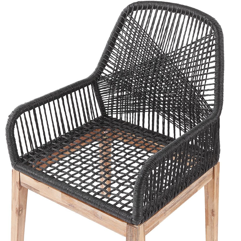 Set da esterno con tavolo in fibra di cemento grigio e 6 sedie in vimini stile moderno industriale