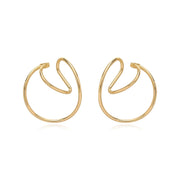 Orecchini a clip geometrici in metallo, stile francese, trendy e minimalisti, perfetti per chi non ha i lobi forati.