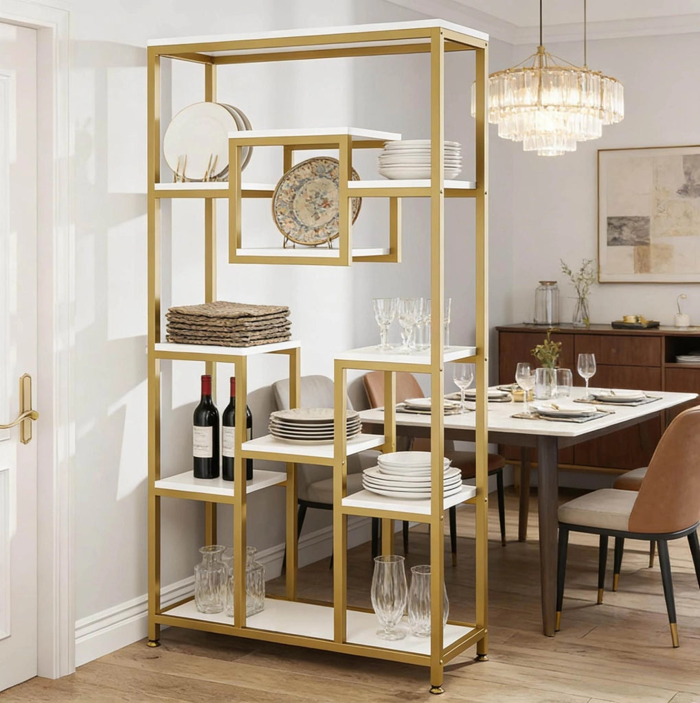 Libreria autoportante geometrica in metallo e legno oro e bianco