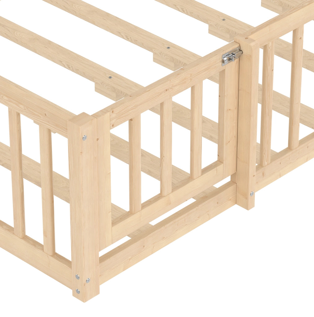 Letto per bambini 140x190 cm; casetta con sponde e serratura; legno; colore naturale (Senza materasso)