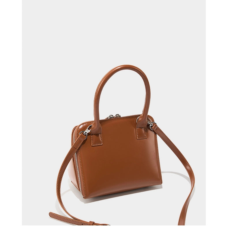 Borsa a tracolla da donna in vera pelle, morbida, stile vintage, marrone.