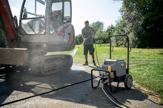 KARCHER Idropulitrice Professionale alta pressione HD 7/18-4 M Classic - Portata: 500  700 l/h - Temperatura ingresso acqua: 60 °C - Pressione di lavoro: 70  180 bar