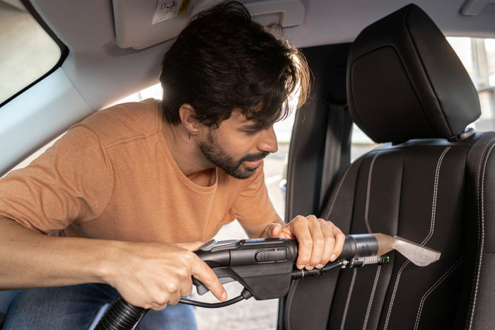 KARCHER Lavatappeti e lavamoquette professionale Puzzi 4/30 Classic - Max. prestazioni di area: 10  16 m²/h - Portata aria: 31 l/s - Aspirazione: 170 mbar