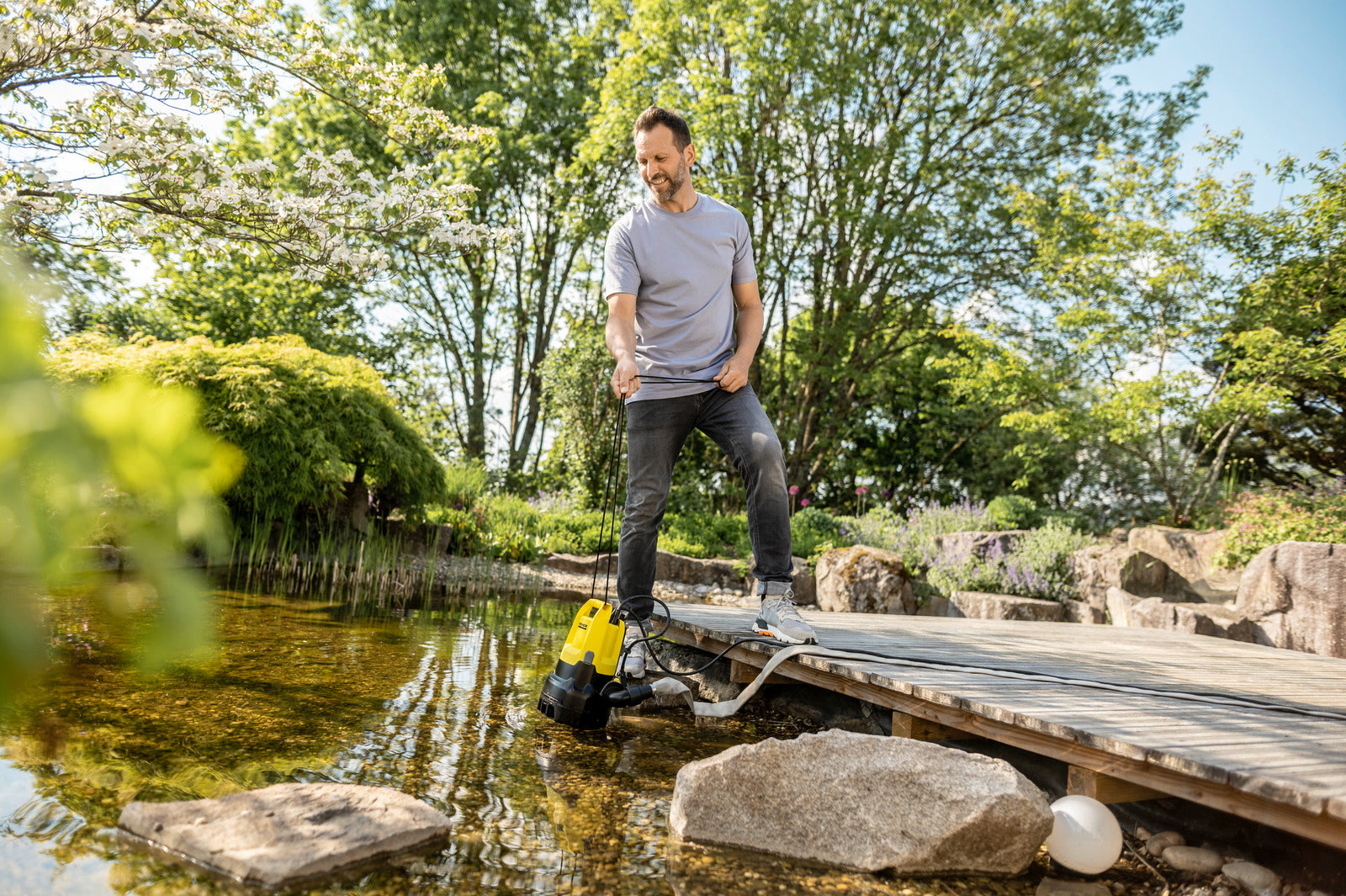 KARCHER Elettropompa sommersa per acque scure SP 22.000 Dirt - Potenza assorbita, max.: 750 W - Portata, max.: < 22000 l/h - Altezza di erogazione: 8 m