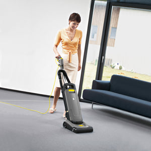 KARCHER Battitappeto Professionale CV 30/1 - Allacciamento elettrico: 220  240 / 50  60 V / Hz - Larghezza di lavoro: 30 cm - Aspirazione: 193 / 19.3 mbar / kPa