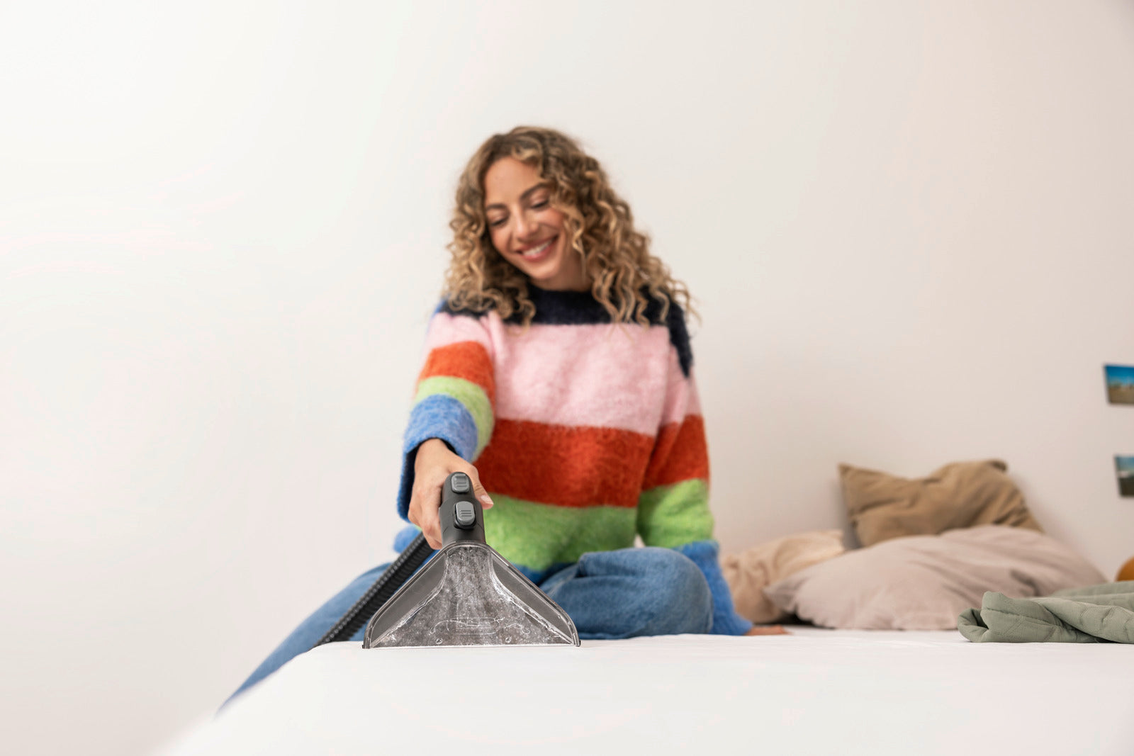 KARCHER Lavatappeti SE 3 Compact Floor - Potenza assorbita: 500 W - Raggio operativo: 6 m - Serbatoio acqua pulita: 1.7 l