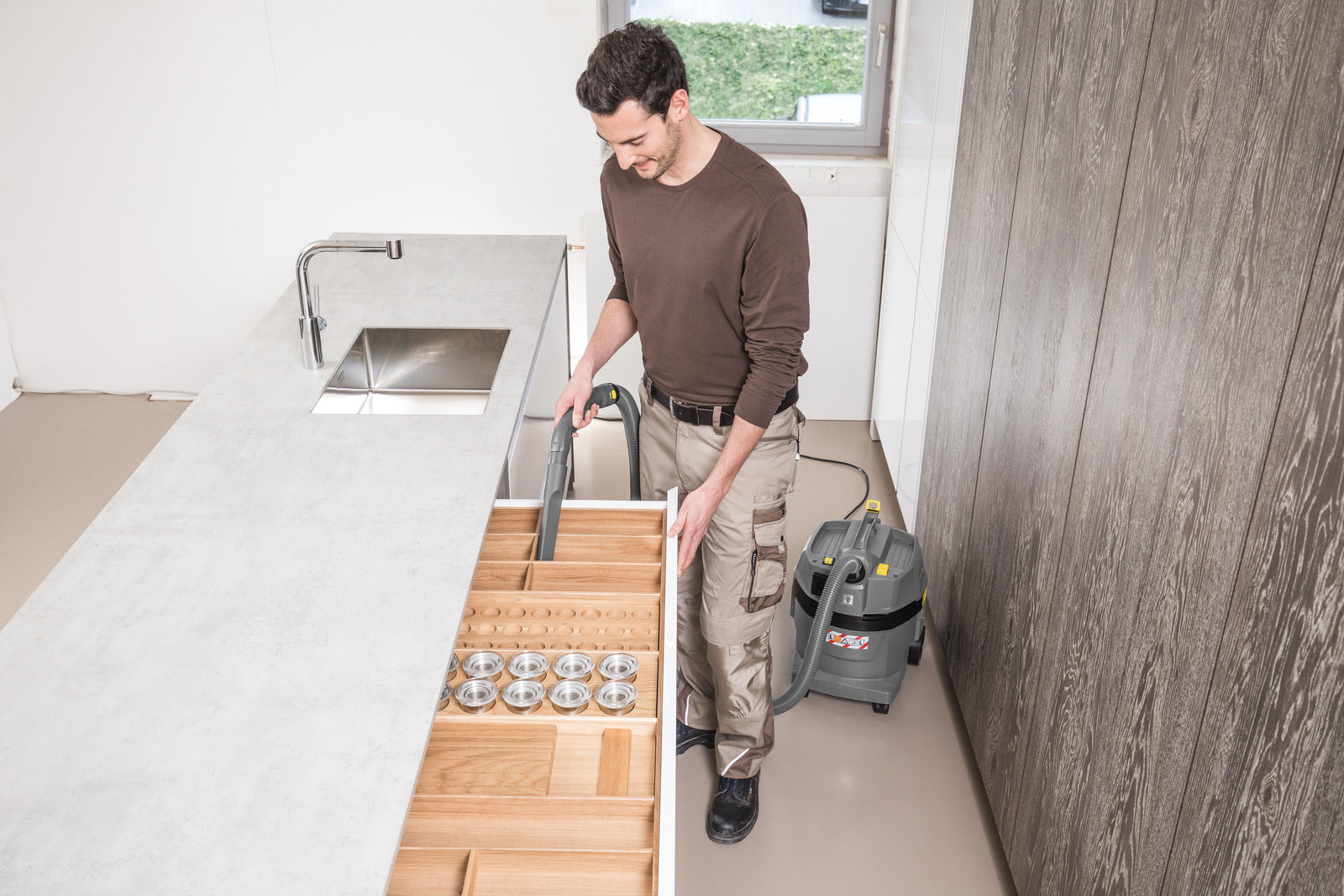 KARCHER Bidone aspiratutto Professionale NT 22/1 Ap Te L - Portata aria: 72 l/s - Aspirazione: 249 / 24.9 mbar / kPa - Capacità del contenitore: 22 l