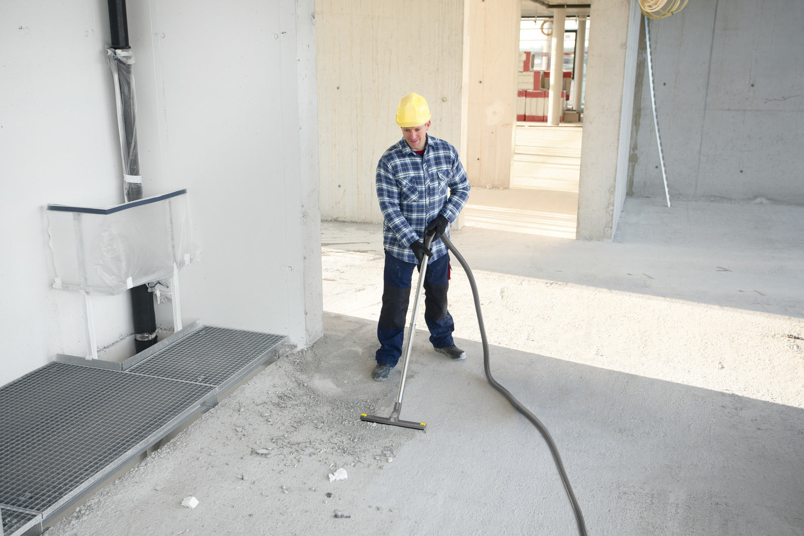 KARCHER Bidone aspiratutto Professionale NT 50/1 Tact Te L - Portata aria: 74 l/s - Aspirazione: 273 / 27.3 mbar / kPa - Capacità del contenitore: 50 l