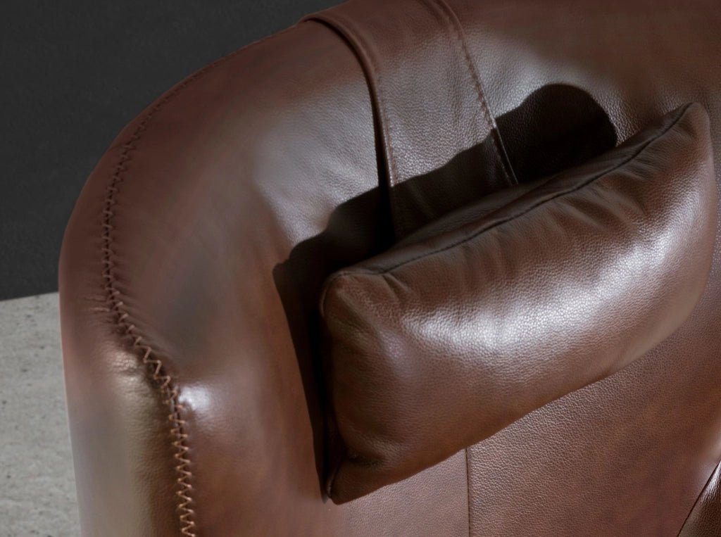 Poltrona girevole in pelle marrone cognac