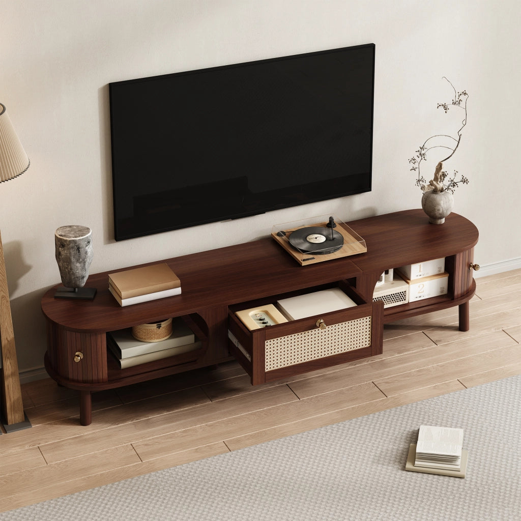 Mobile TV 170x38x39.5 cm; ante scorrevoli e cassetti; truciolare e rattan naturale