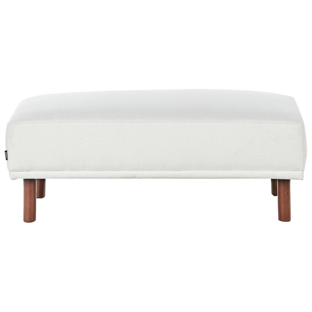 Pouf bianco rettangolare con gambe in in legno di gomma verniciato marrone stile minimalista