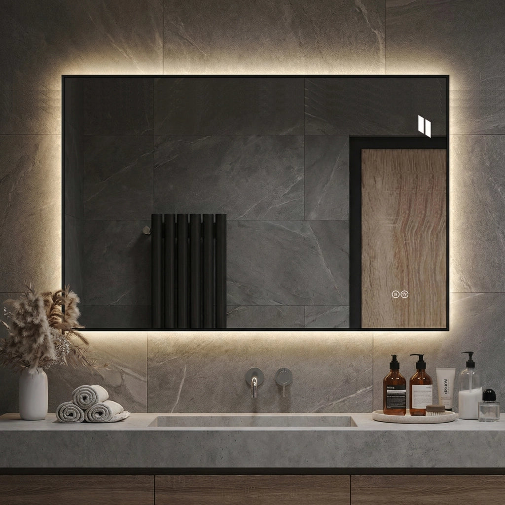 Specchio bagno led 50x70 cm retroilluminato con cornice in alluminio; antiappannamento