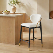 Sgabello da bar in ciniglia beige con struttura nero oro