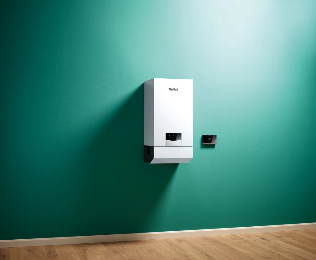 Caldaia a Condensazione Vaillant ecoTEC Plus VMW 35 CS/1-5 CFI Metano/Gpl Wi-Fi con Kit Scarico Fumi