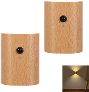 Lampade da parete interne con sensori di movimento integrati, lampade da parete interne in legno con sensori di movimento integrati, lampade da parete interne ricaricabili via USB, illuminazione di cassetti, luce bianco caldo, in dotazione senza fili.