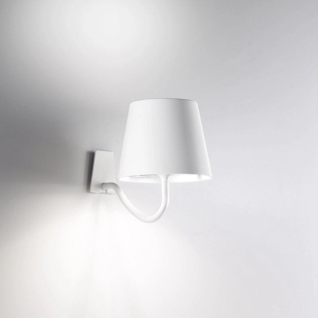 Lampada a led da Parete Poldina Bianca ricaricabile e dimmerabile con batteria fino a 12 ore