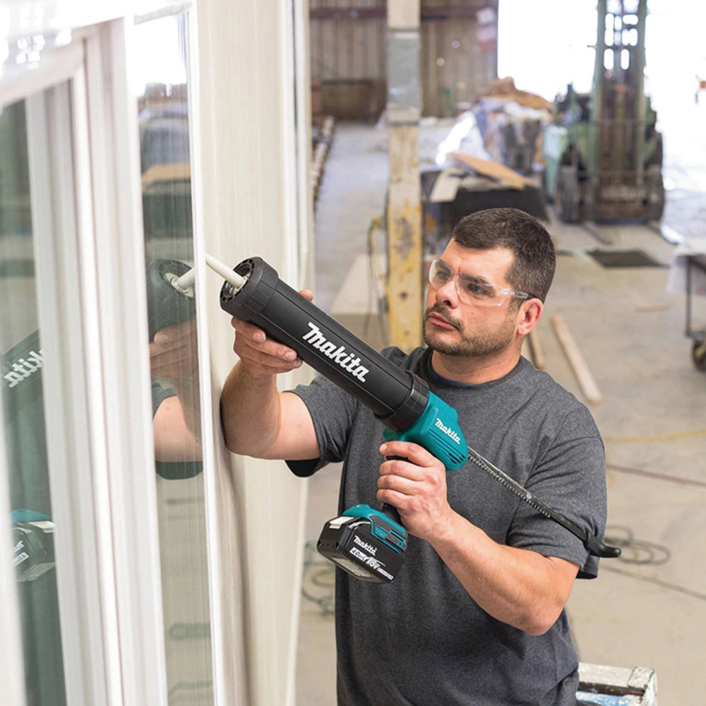 Pistola incollatrice a batteria Makita DCG180ZK 18V LXT 300 ml 5000 N