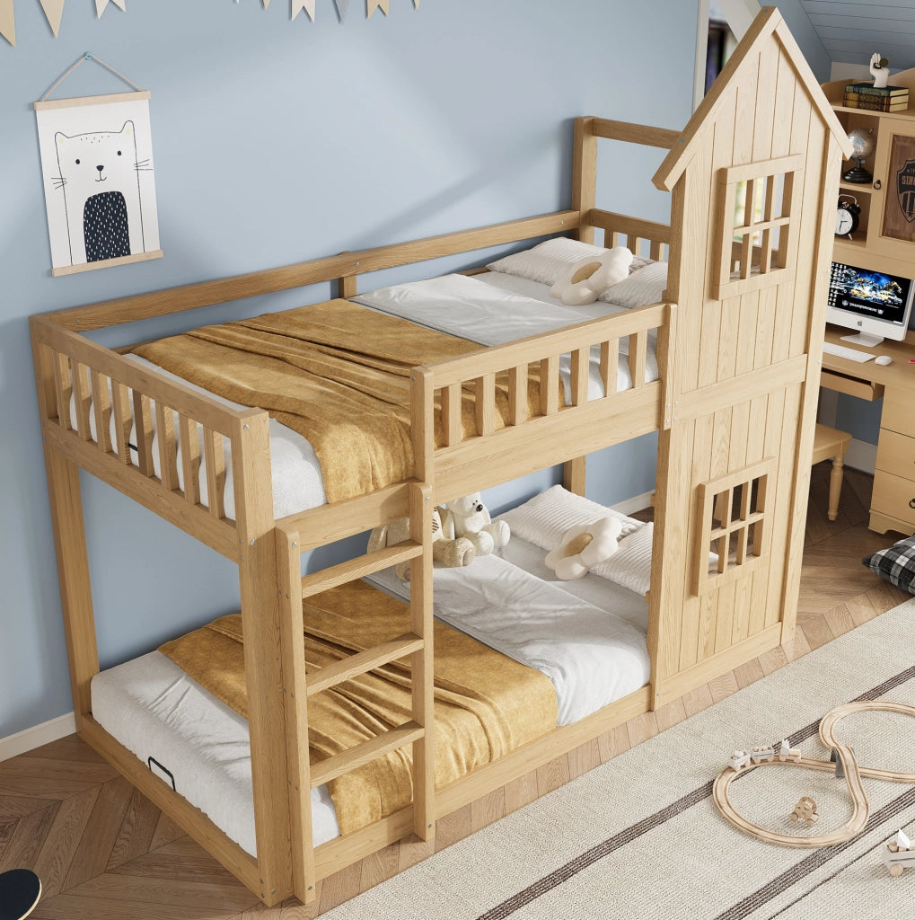 Letto a castello 90x200 cm con scala e finestre in legno di pino e MDF colore naturale