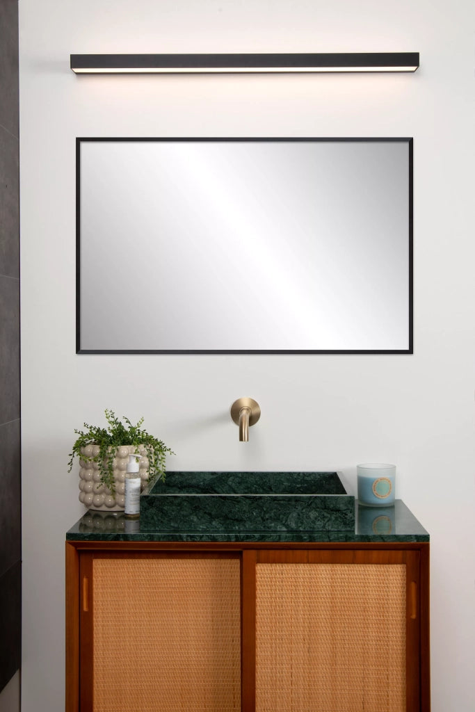 Applique bagno nera barra 90 cm Alexa LED 13W Lucide