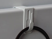 Haken perpendicolari per decorazioni, accessori per finestre, cavi elettrici, cordoni di tende - piccoli, discreti e inosservabili (spessore di fissaggio 15-20 mm, bianchi)
