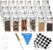 Set di 24 contenitori in vetro a chiusura ermetica quadrati per erbe, kit di organizzazione per spezie in cucina trasparente da 120 ml con tappo in alluminio, beccuccio, spazzola per pulizia e etichette per bianco su carta di vetro.