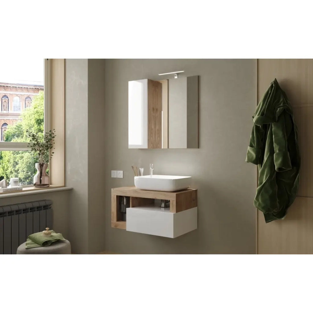 Mobile da bagno sospeso con lavabo e cassetto, lunghezza 79 cm, collezione BURA, colori bianco lucido e rovere chiaro.