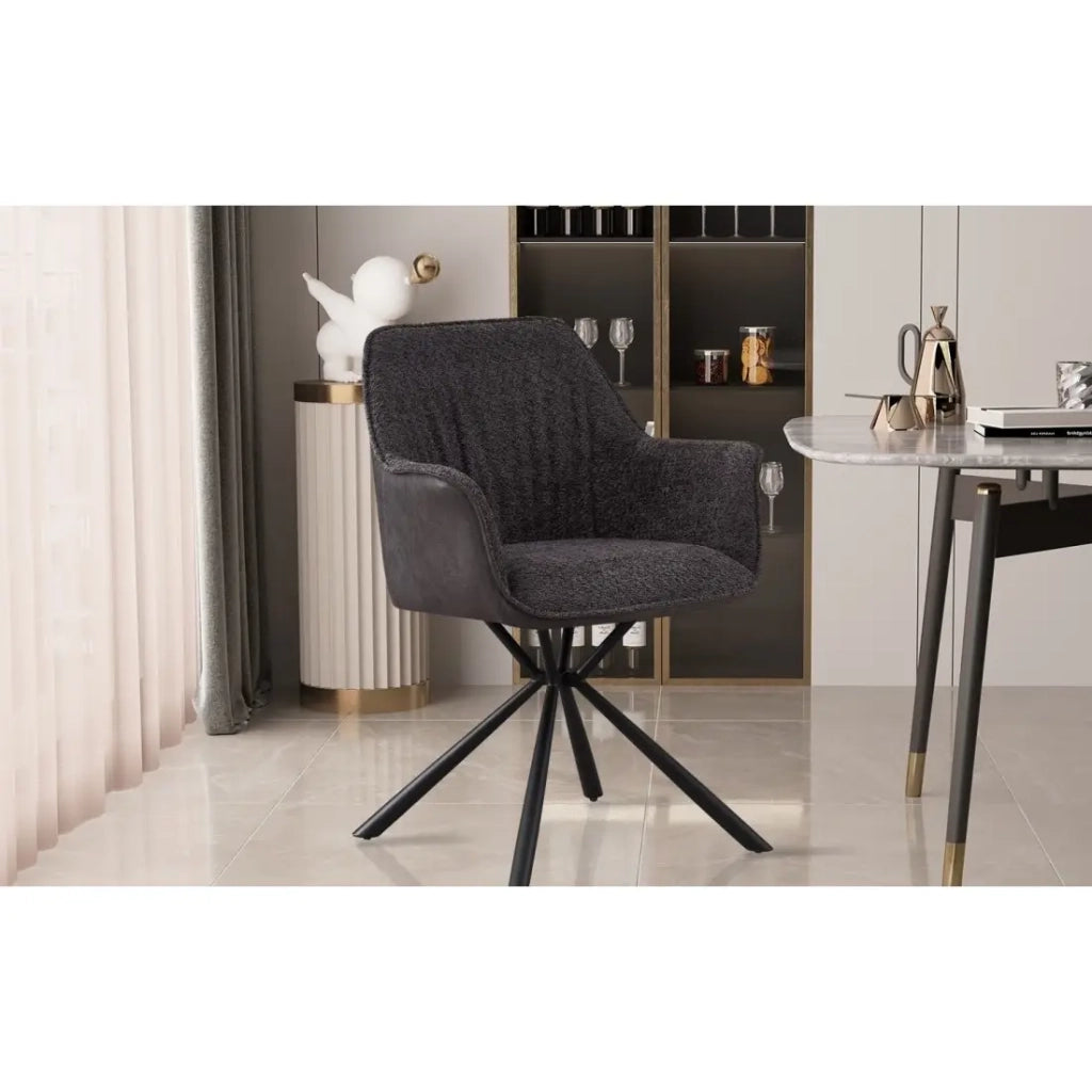 Sedia LUCIA – Bouclé Grigio & Schienale in PU Grigio chiaro – H82.5 × L62 × P63 cm – Stile design