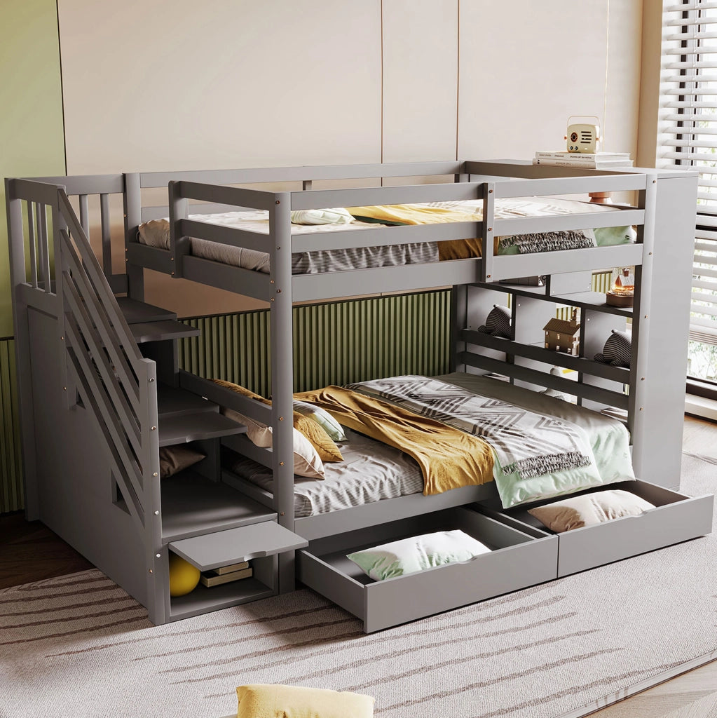 Letto a castello 90x200 cm in legno di pino con scala contenitore e vani portaoggetti; grigio