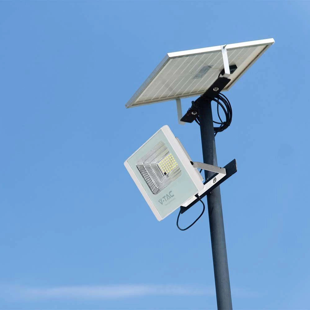 Faro LED solare V-TAC 12W 4000K 550lm IP65 telecomando