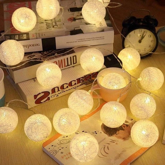 Cavo di illuminazione 20 palline di cotone colore caldo bianco 33 m illuminazione da batteria per balcone finestra festa matrimonio Natale