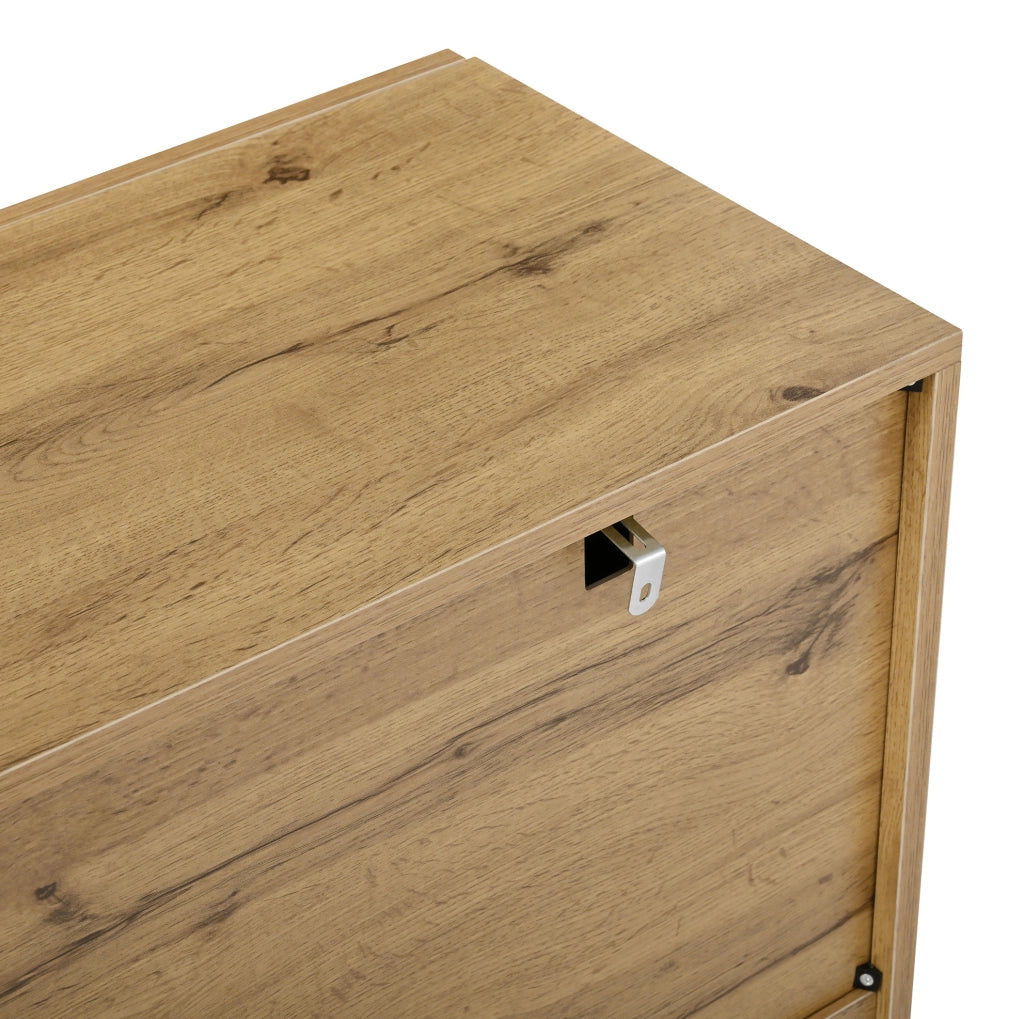 Credenza con quattro cassetti, due ante e finitura naturale e nera