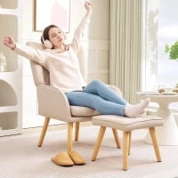 Poltrona con Poggiapiedi, con Schienale Alto, Gambe in Legno Trapuntate e Rivestimento in Lino, Beige