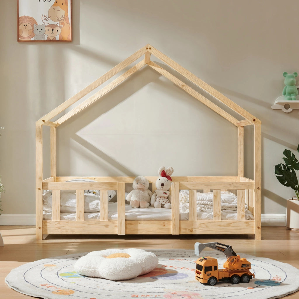 Letto per Cameretta Treviolo a Forma di Casetta in Stile Montessori 70x140 cm Naturale [en.casa]